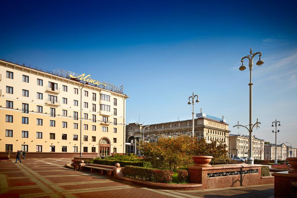 Hotel Minsk Exterior photo